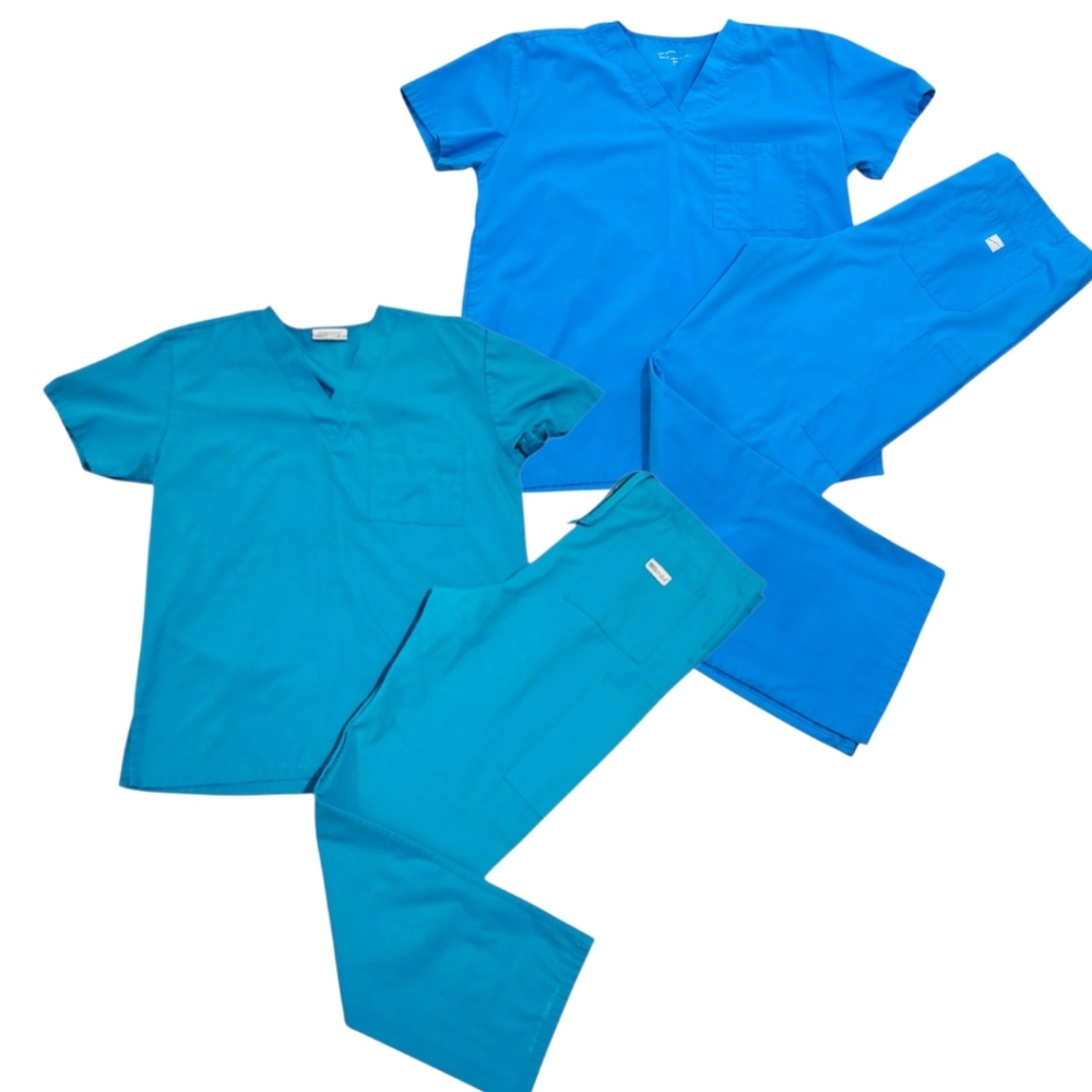Unisex Uniform Advantage UA Buttersoft Scrubs Set Lot Bundle, Size Small